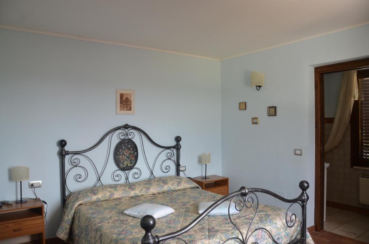 B&B La Terrazza Del Subasio Assisi Szoba fotó